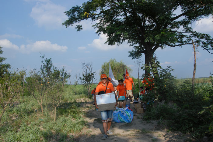 ����������С�u���x��һ�����������ذ��ϣ���ԭ��ý������